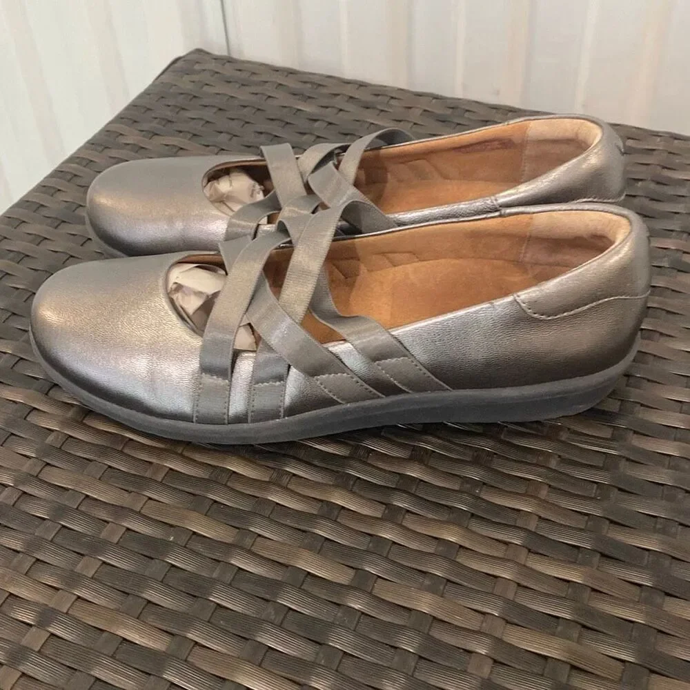 Vionic Serenity slip on shoes, women’s size 10 - Picture 5 of 7